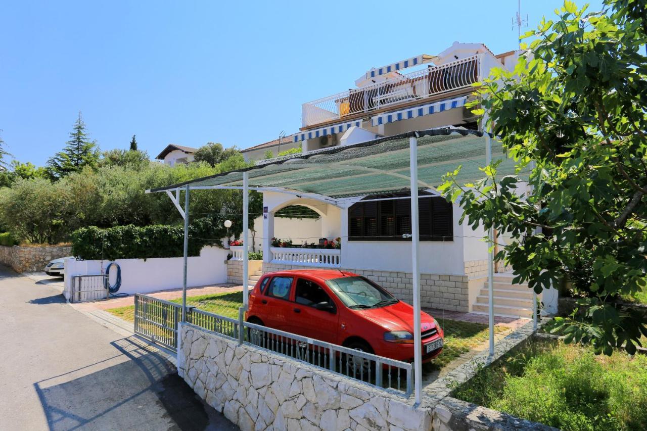 Family Friendly Seaside Apartments Razanj, Rogoznica - 10373 외부 사진