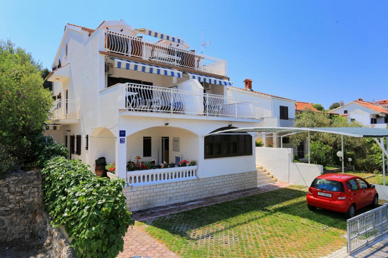 Family Friendly Seaside Apartments Razanj, Rogoznica - 10373 외부 사진