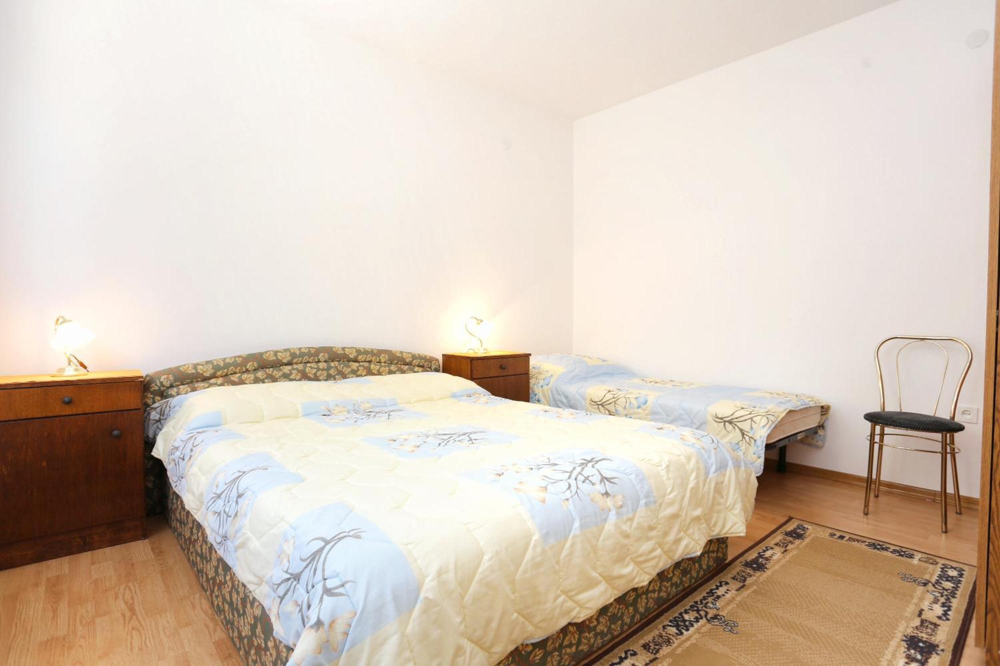 Family Friendly Seaside Apartments Razanj, Rogoznica - 10373 객실 사진
